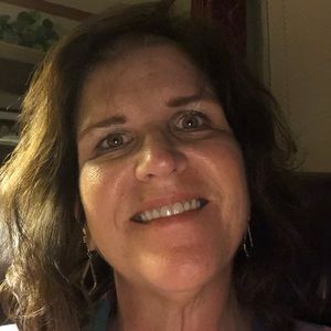 Meet your Posher, Becky